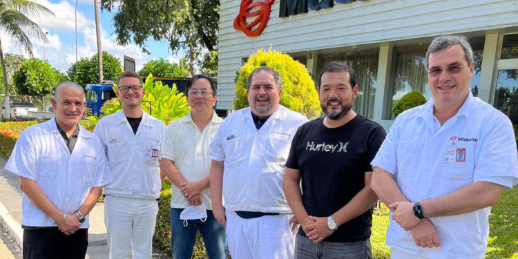 Time de compras da Honda visita a Musashi e verificam melhorias