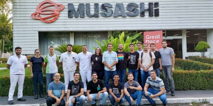 Visita dos Alunos da IFPE à Musashi do Brasil: Uma experiência inesquecível!