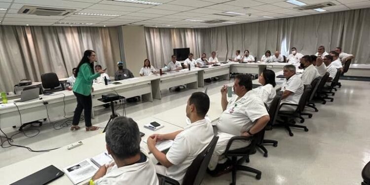 Promovendo o desenvolvimento através da gestão: Treinamento de Inteligência Emocional