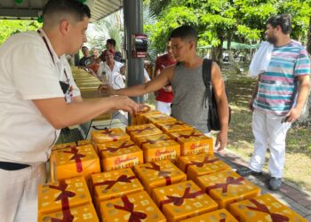Musashi do Brasil entrega cestas de natal aos colaboradores